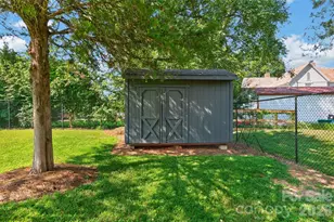 2 Hunters Creek Ln, Granite Falls, NC 28630 - Photo 46