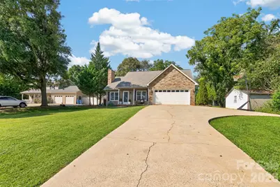 2 Hunters Creek Lane, Granite Falls, NC 28630 - Photo 1