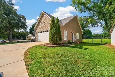 2 Hunters Creek Lane, Granite Falls, NC 28630 - Photo 42