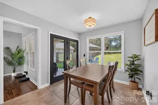 2 Hunters Creek Ln, Granite Falls, NC 28630 - Photo 12
