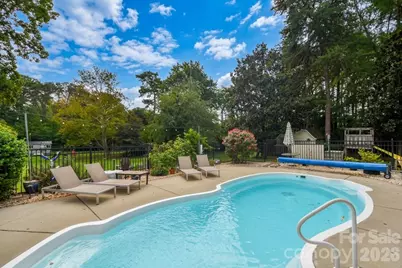 127 Fairway Drive, Mooresville, NC 28117 - Photo 1