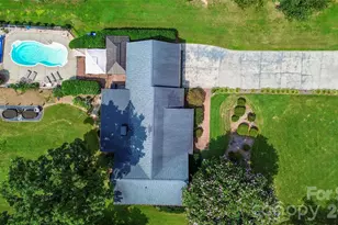 127 Fairway Dr, Mooresville, NC 28117 - Photo 38