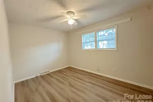 5006 Malibu Dr, Charlotte, NC 28215 - Photo 6