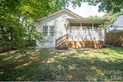 205 W Sixth Avenue, Gastonia, NC 28052 - Photo 18