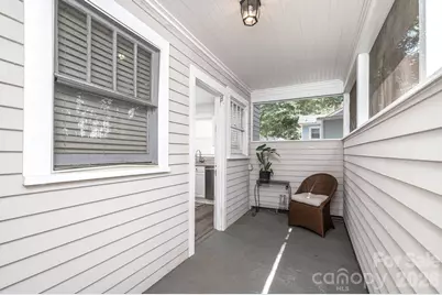 205 W Sixth Avenue, Gastonia, NC 28052 - Photo 16