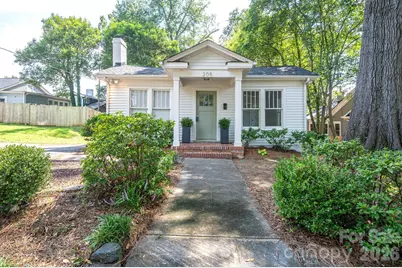 205 W Sixth Avenue, Gastonia, NC 28052 - Photo 2