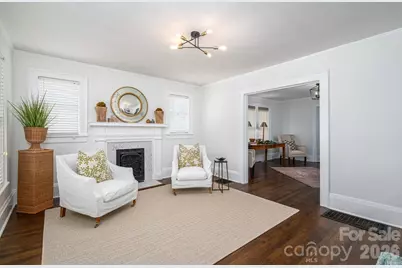 205 W Sixth Avenue, Gastonia, NC 28052 - Photo 4