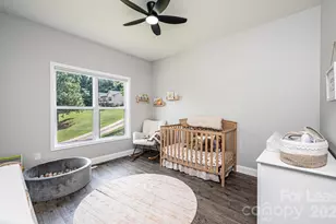 29 Central Ave, Granite Falls, NC 28630 - Photo 16