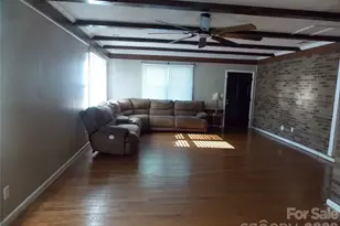 3185 Deerbrook Rd, Lenoir, NC 28645 - Photo 2