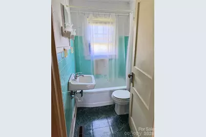 1650 Berkley Street SW, Lenoir, NC 28645 - Photo 10