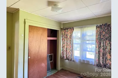 1650 Berkley Street SW, Lenoir, NC 28645 - Photo 8