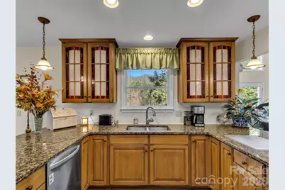 391 Grand Vista Drive, Sylva, NC 28779 - Photo 10