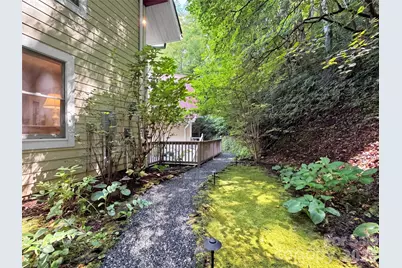 391 Grand Vista Drive, Sylva, NC 28779 - Photo 32