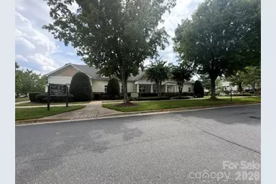 16638 Amberside Road E, Cornelius, NC 28031 - Photo 12