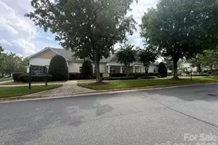 16638 Amberside Rd E, Cornelius, NC 28031 - Photo 12