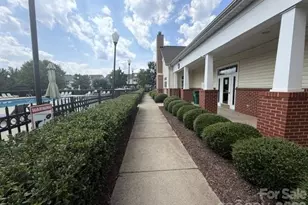 16638 Amberside Rd E, Cornelius, NC 28031 - Photo 8