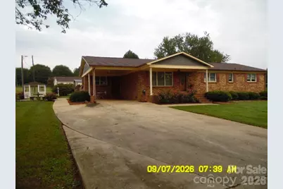 2525 Teague Street, Lincolnton, NC 28092 - Photo 2