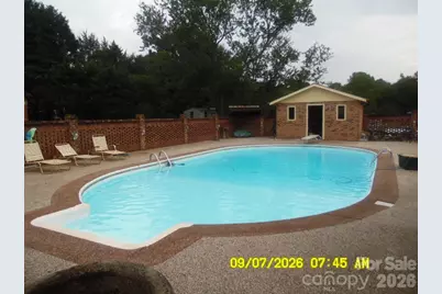 2525 Teague Street, Lincolnton, NC 28092 - Photo 4