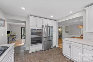 4310 Craig Ave, Charlotte, NC 28211 - Photo 12