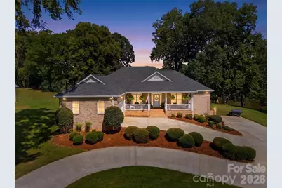 401 Armstrong Drive, Belmont, NC 28012 - Photo 2