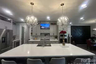 900 Houston Heights Rd, Charlotte, NC 28262 - Photo 8