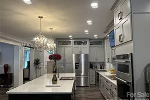 900 Houston Heights Rd, Charlotte, NC 28262 - Photo 6
