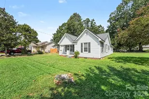 1911 Central Dr, Kannapolis, NC 28083 - Photo 2