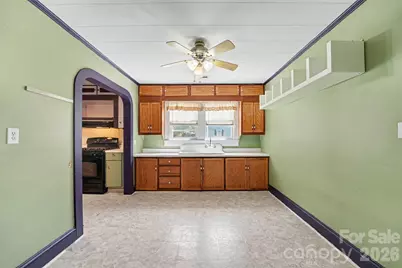 1911 Central Drive, Kannapolis, NC 28083 - Photo 8