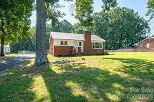 4282 Buffalo Shoals Rd, Maiden, NC 28650 - Photo 2