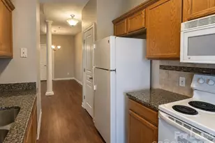 18710 Oakhurst Blvd, Cornelius, NC 28031 - Photo 4