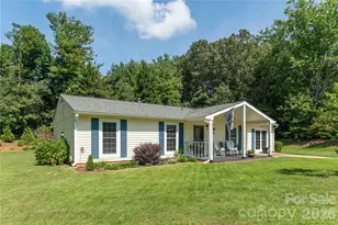 11 Crandon Ct, Asheville, NC 28804 - Photo 2