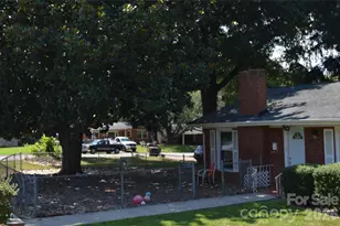 437 Hillcrest Rd, Statesville, NC 28677 - Photo 4