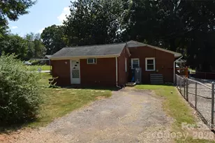437 Hillcrest Rd, Statesville, NC 28677 - Photo 10