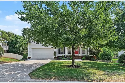 3118 Hadden Hall Boulevard, Fort Mill, SC 29715 - Photo 4