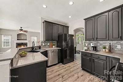 3118 Hadden Hall Boulevard, Fort Mill, SC 29715 - Photo 14
