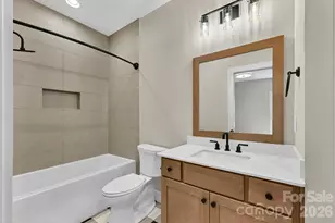 34 Mountain View Rd, Asheville, NC 28805 - Photo 22