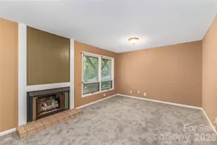 11 Maple Ridge Ln, Asheville, NC 28806 - Photo 10