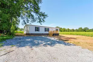 453 Thompson Rd, Rutherfordton, NC 28139 - Photo 2