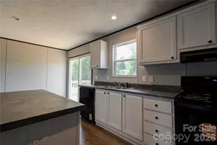 453 Thompson Rd, Rutherfordton, NC 28139 - Photo 14