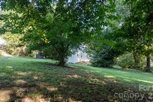 3221 1st Ave Dr SE, Conover, NC 28613 - Photo 34