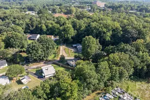 3221 1st Ave Dr SE, Conover, NC 28613 - Photo 44