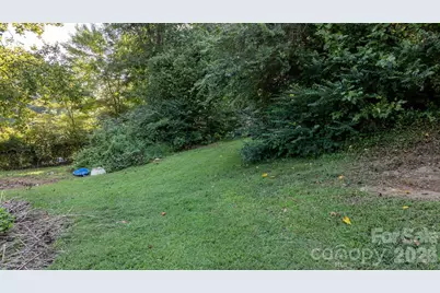 3221 1st Avenue Drive SE, Conover, NC 28613 - Photo 28