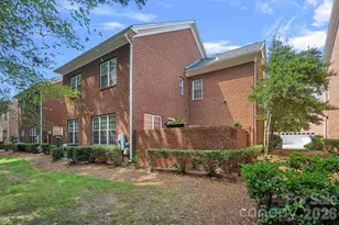 6415 Wakehurst Rd, Charlotte, NC 28226 - Photo 40
