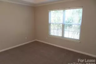 3617 Sipes Ln, Charlotte, NC 28269 - Photo 6
