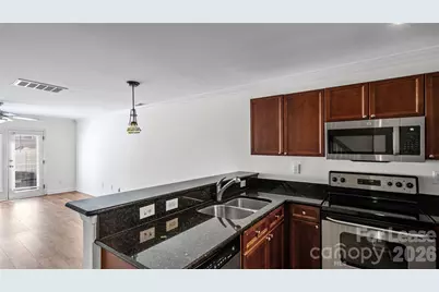 1224 Green Oaks Lane #F, Charlotte, NC 28205 - Photo 6