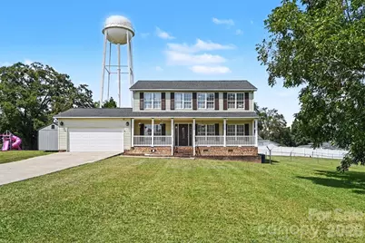 204 Rowland Avenue, Heath Springs, SC 29058 - Photo 1