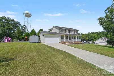 204 Rowland Avenue, Heath Springs, SC 29058 - Photo 4