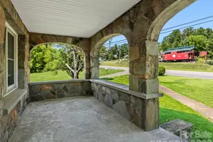 1279 Charlotte Hwy, Fairview, NC 28730 - Photo 4