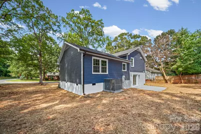6800 Ludwig Drive, Charlotte, NC 28215 - Photo 24
