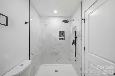 6800 Ludwig Drive, Charlotte, NC 28215 - Photo 12